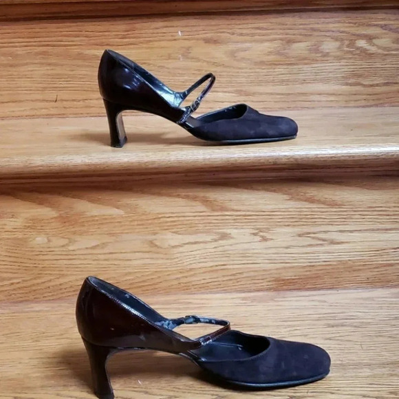Anne Klein Shoes - Anne Klein 8M brown suede‎ mary jane block heels